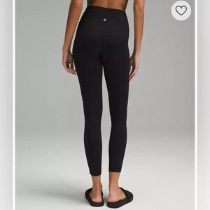 Lululemon align (black/6/25”)